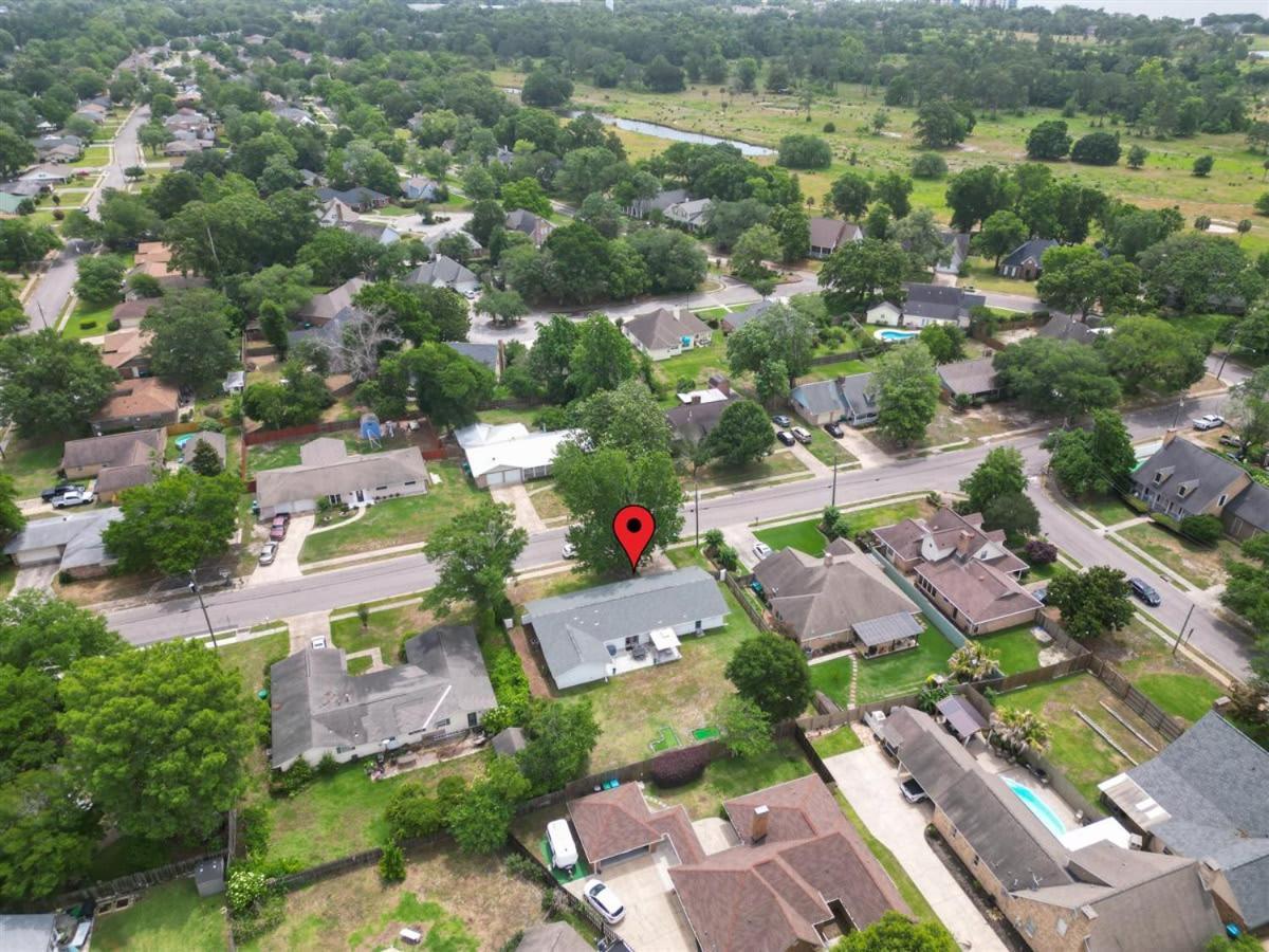 Ranch Home Gem 5Br Home Sleeps 12 With Game Room Gulfport Exterior photo